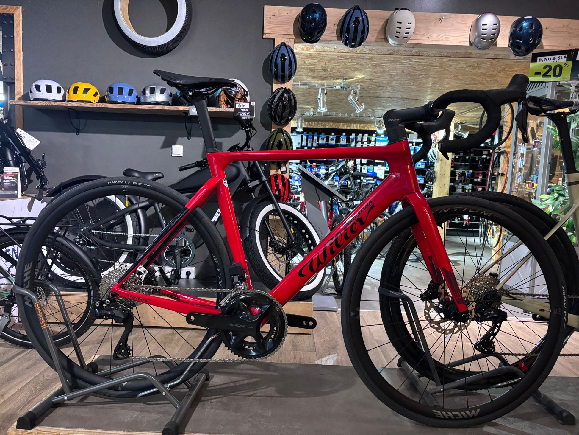 Wilier Filante SL - Vélo de Route Aérodynamique & Léger  présenté dans votre magasin vélo émotion de saint-Alban