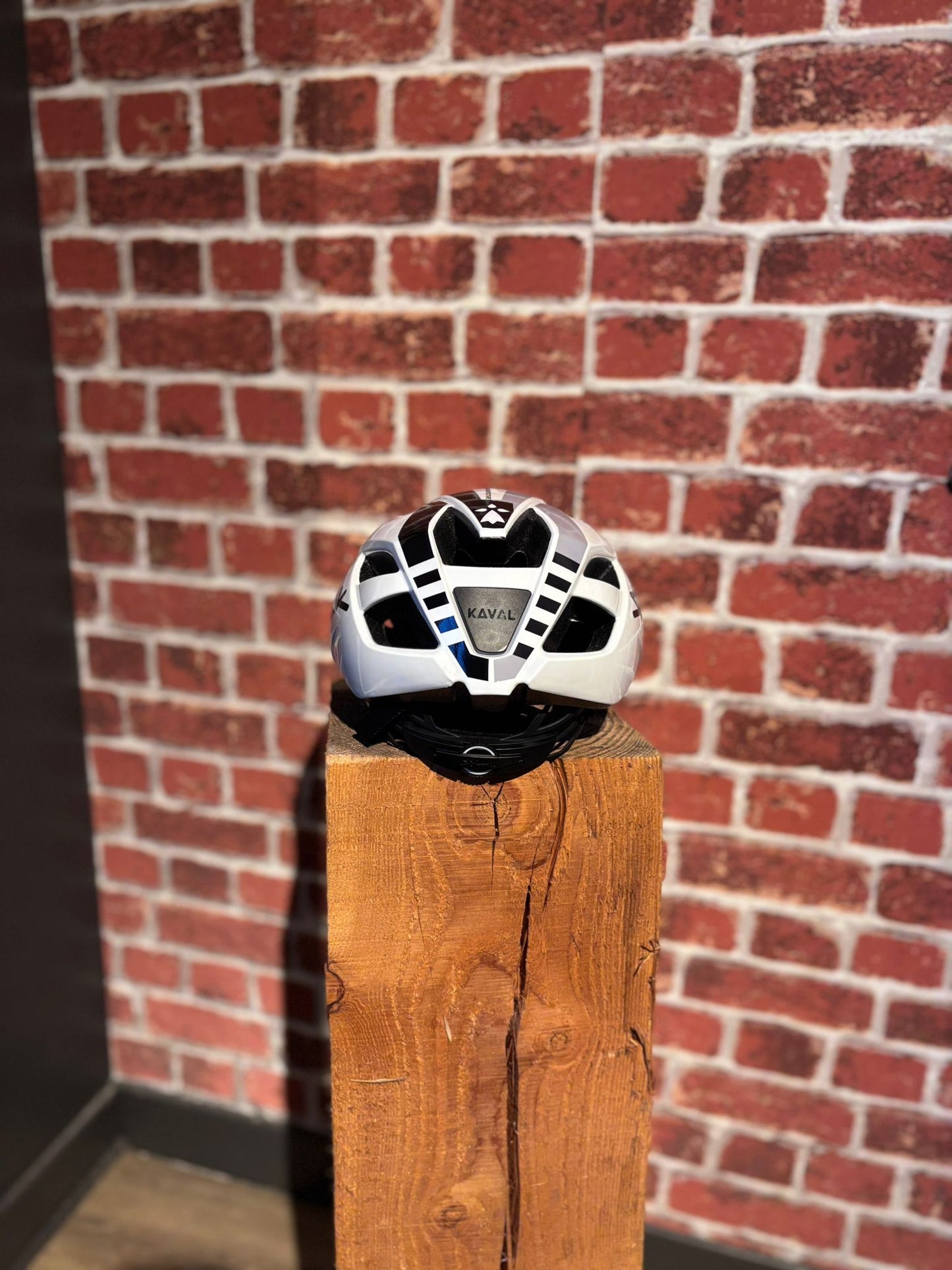 Casque vélo Spiuk Kaval Bretagne | Polyvalence et Style Unique