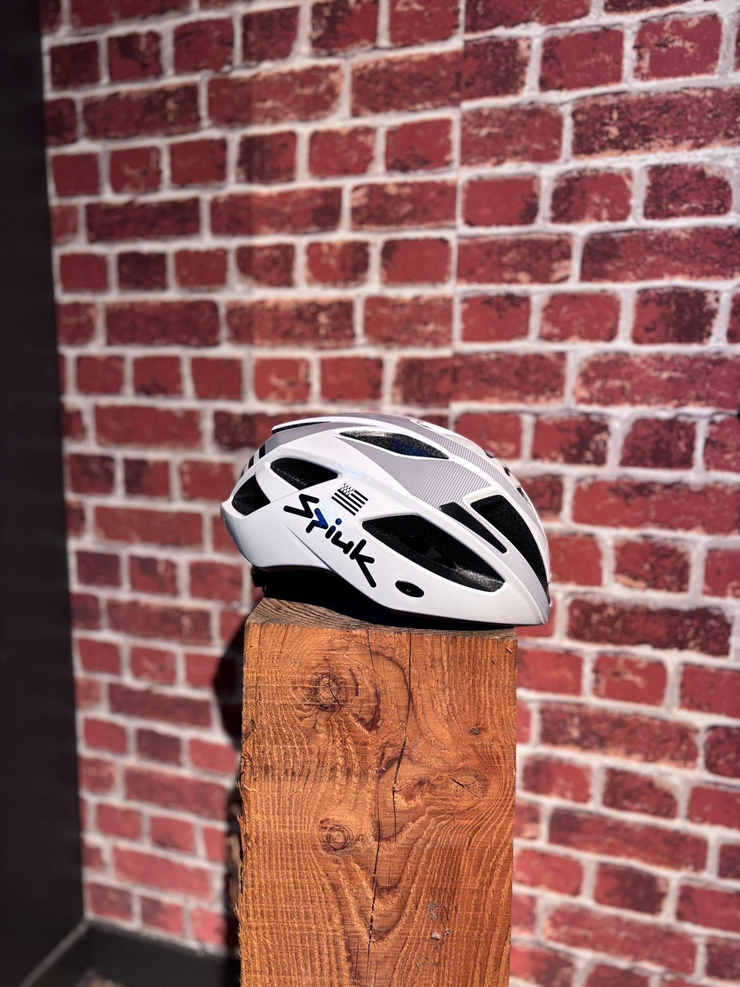 Casque vélo Spiuk Kaval Bretagne | Polyvalence et Style Unique